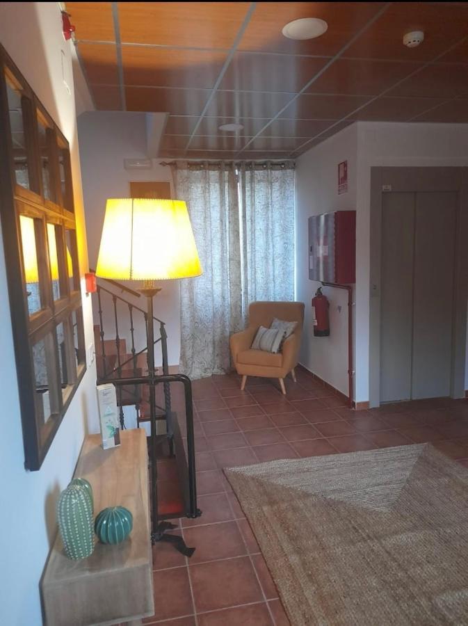 Hostal Villa El Colmenar Mombeltrán Exterior foto